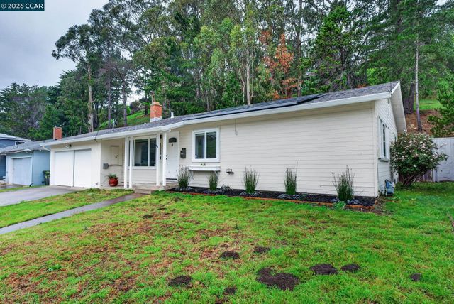 1559 Linda Mar Blvd, Pacifica, CA 94044