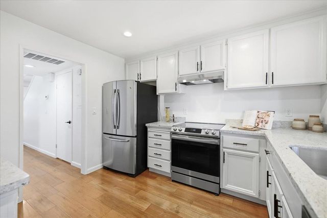 139 Ortega Avenue, Mountain View, CA 94040
