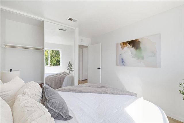 139 Ortega Avenue, Mountain View, CA 94040