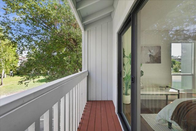 139 Ortega Avenue, Mountain View, CA 94040