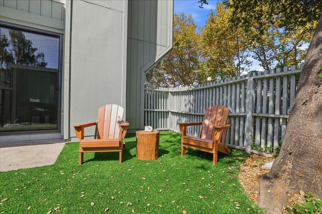 139 Ortega Avenue, Mountain View, CA 94040
