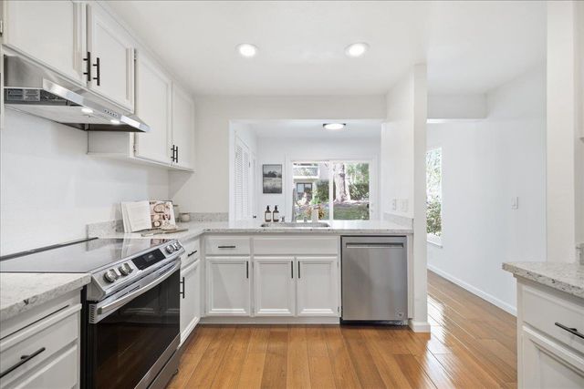139 Ortega Avenue, Mountain View, CA 94040