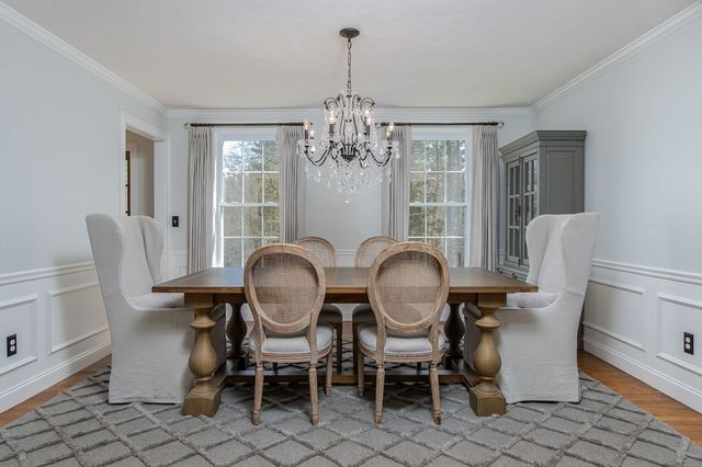 515 Old Dunstable Rd, Groton, MA 01450