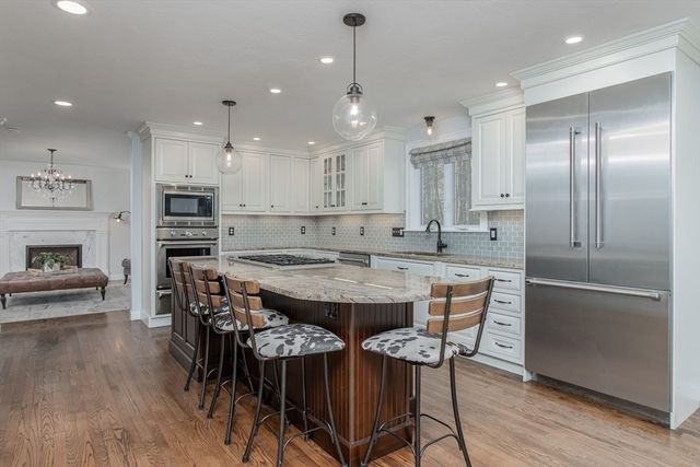 515 Old Dunstable Rd, Groton, MA 01450