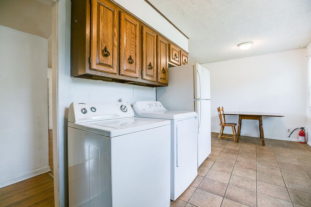 Image 13 of property listing at 2548 A&m Avenue, San Angelo, TX 76904