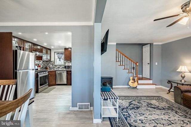 711 7TH AVENUE CIR, Swarthmore, PA 19081