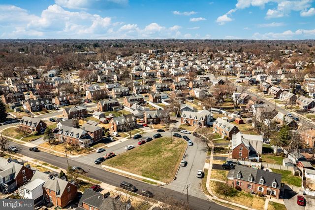 711 7TH AVENUE CIR, Swarthmore, PA 19081