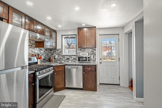 711 7TH AVENUE CIR, Swarthmore, PA 19081