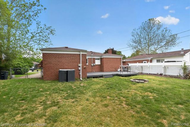 35669 Hees Street, Livonia, MI 48150