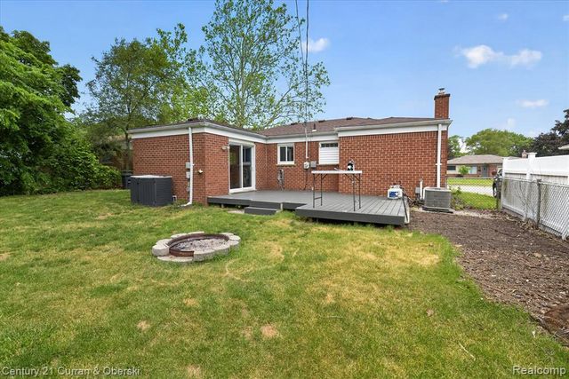 35669 Hees Street, Livonia, MI 48150