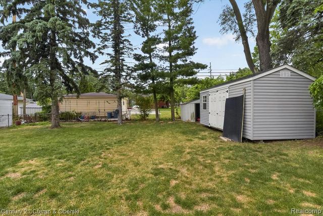 35669 Hees Street, Livonia, MI 48150