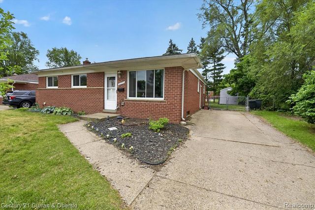 35669 Hees Street, Livonia, MI 48150