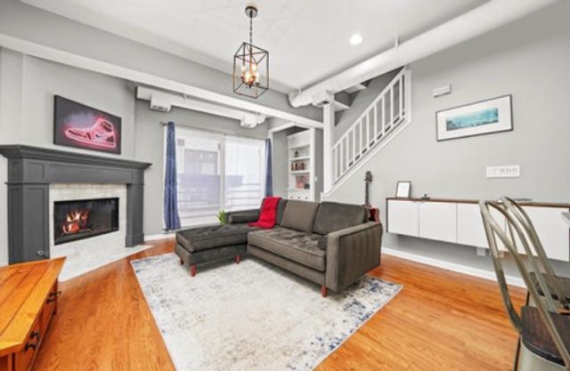 2231 N Lister Avenue D, Chicago, IL 60614