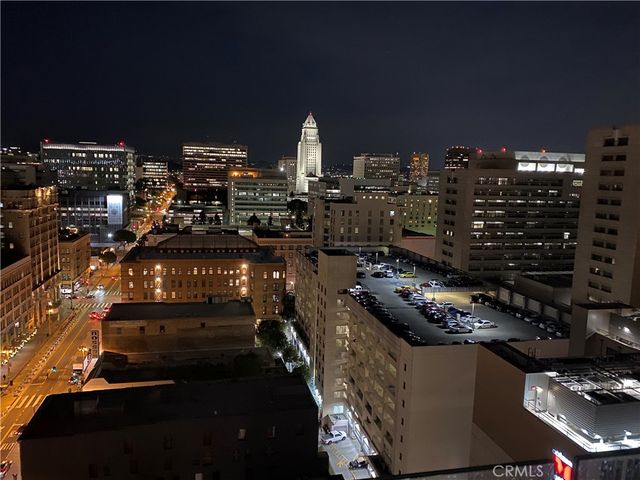 400 S Broadway 1804, Los Angeles, CA 90013