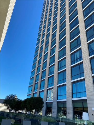 400 S Broadway 1804, Los Angeles, CA 90013