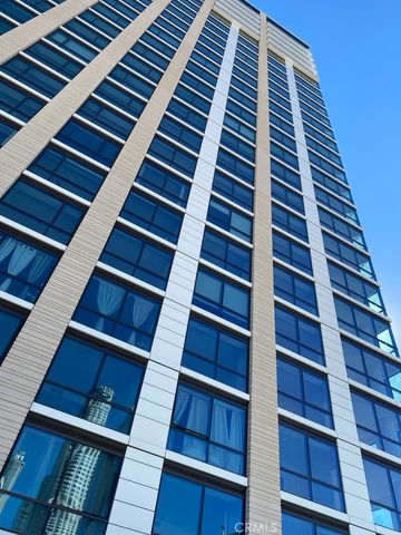 400 S Broadway 1804, Los Angeles, CA 90013