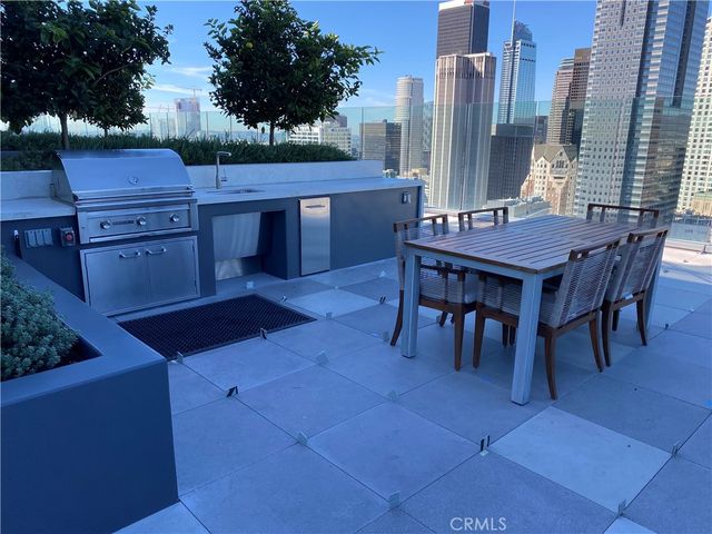 400 S Broadway 1804, Los Angeles, CA 90013