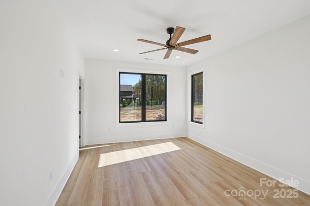 118 Winners Circle, Mooresville, NC 28117