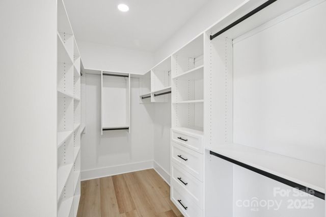 118 Winners Circle, Mooresville, NC 28117