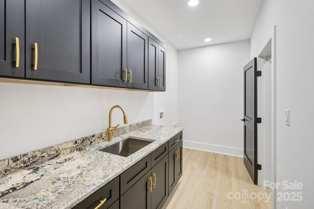 118 Winners Circle, Mooresville, NC 28117