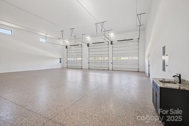 118 Winners Circle, Mooresville, NC 28117