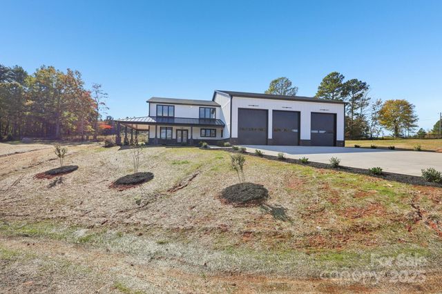 118 Winners Circle, Mooresville, NC 28117