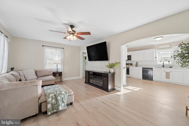 15851 SMITH RD, Thurmont, MD 21788