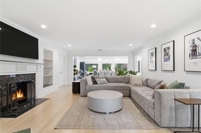 108 Bacon Road, Old Westbury, NY 11568