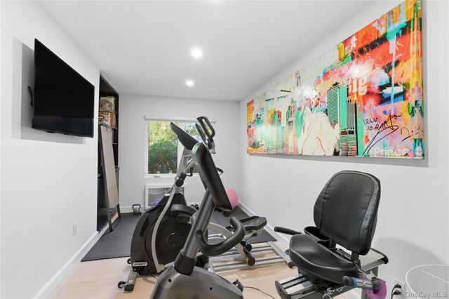 108 Bacon Road, Old Westbury, NY 11568