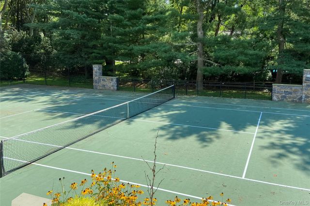 108 Bacon Road, Old Westbury, NY 11568