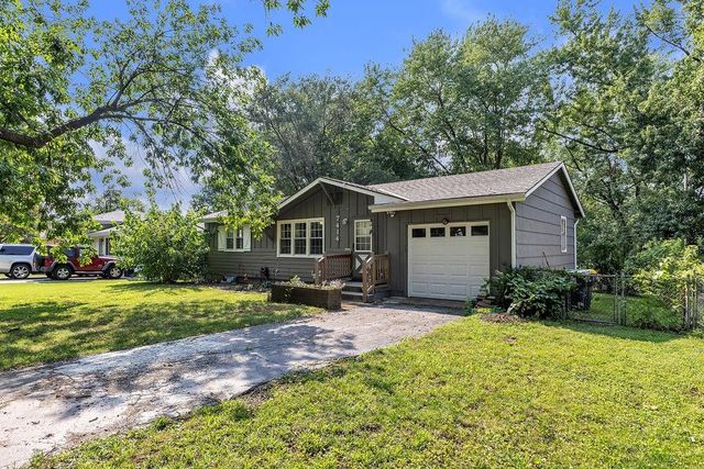 7414 Park Forest Lane, Kansas City, MO 64152