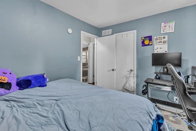 7414 Park Forest Lane, Kansas City, MO 64152
