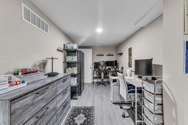 7414 Park Forest Lane, Kansas City, MO 64152