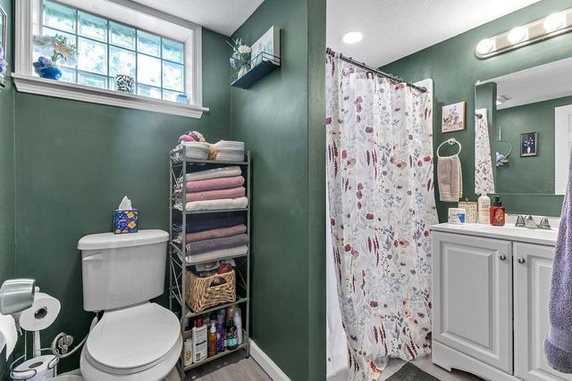 7414 Park Forest Lane, Kansas City, MO 64152