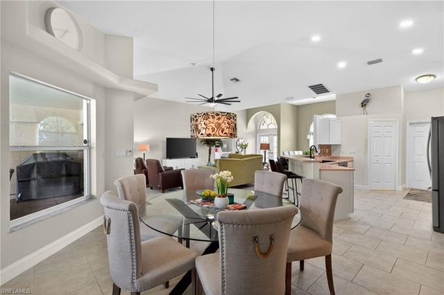 1456 SE 13th TER, Cape Coral, FL 33990