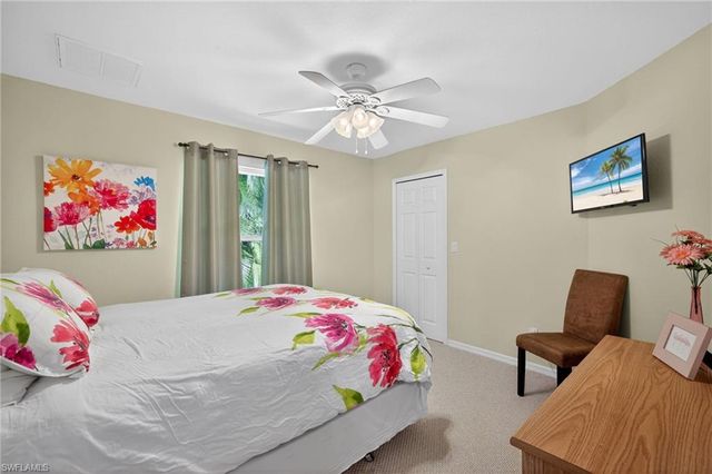 1456 SE 13th TER, Cape Coral, FL 33990