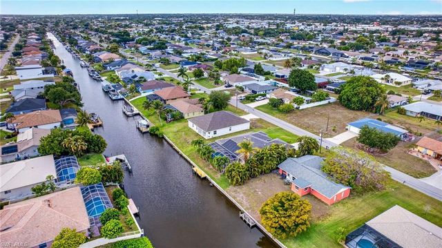 1456 SE 13th TER, Cape Coral, FL 33990
