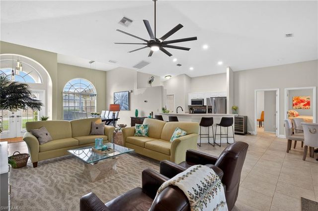 1456 SE 13th TER, Cape Coral, FL 33990