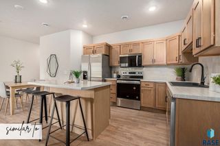 8015 E Tencate Pl, Sioux Falls, SD 57110