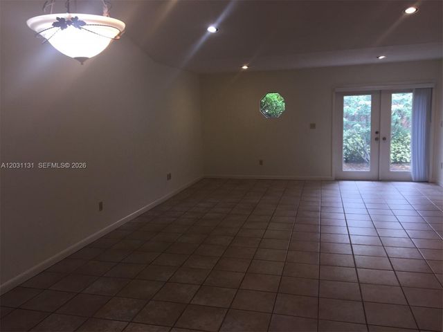 11449 SW 84 Lane 0, Miami, FL 33173