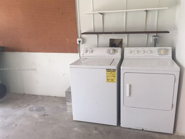 11449 SW 84 Lane 0, Miami, FL 33173