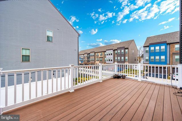 45366 DAVENO SQ, Sterling, VA 20164