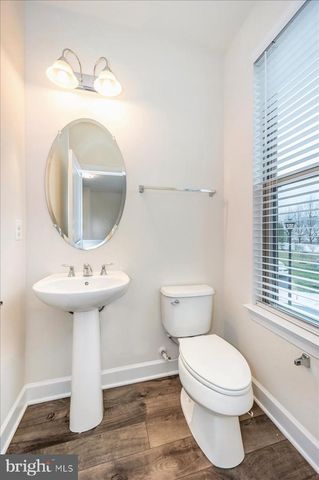 45366 DAVENO SQ, Sterling, VA 20164