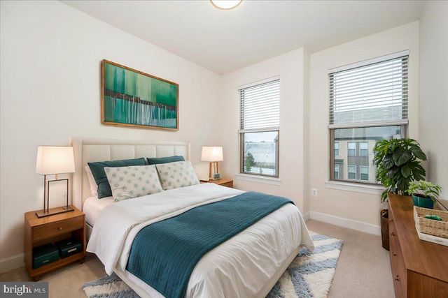 45366 DAVENO SQ, Sterling, VA 20164