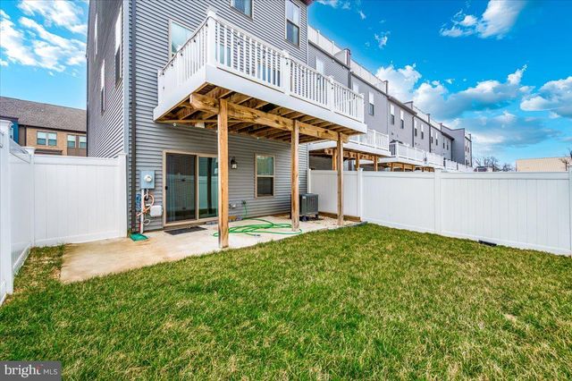 45366 DAVENO SQ, Sterling, VA 20164