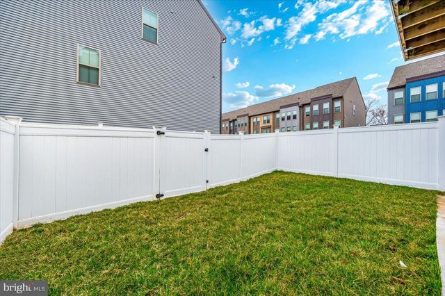 45366 DAVENO SQ, Sterling, VA 20164