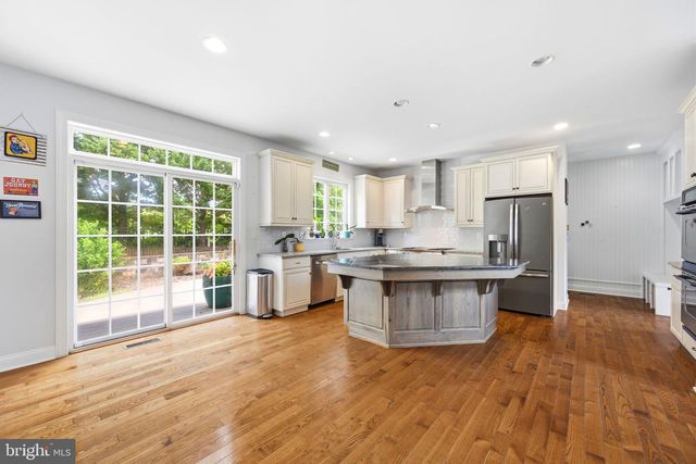 3219 GREYSTONE, Garnet Valley, PA 19060