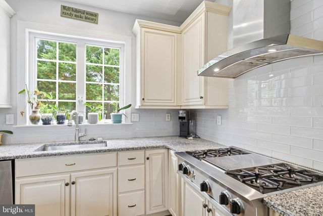 3219 GREYSTONE, Garnet Valley, PA 19060