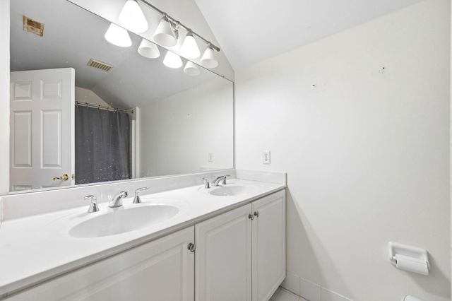 3219 GREYSTONE, Garnet Valley, PA 19060