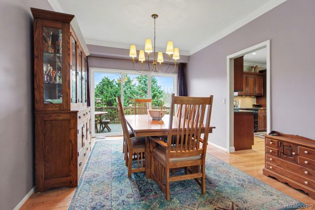 5744 Hidden Lane Court, White Lake Charter Township, MI 48383